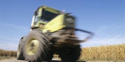 Tractor by a field Tractor by a field PUBLICATIONxINxGERxSUIxHUNxONLY ADAMxGAULT SCIENCExPHOTOxLIBR Tractor by a field Tractor by a field. PUBLICATIONxINxGERxSUIxHUNxONLY ADAMxGAULT/SCIENCExPHOTOxLIBRARY F002/5524 Tractor by a Field Tractor by a Field PUBLICATIONxINxGERxSUIxHUNxONLY ADAMxGAULT SCIENCExPHOTOxLIBRARY F002