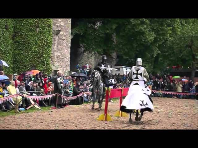 Mein Pferd Juli 2014: Ritterpferde - YouTube thumbnail 