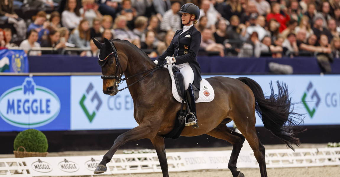 LEIPZIG - Partner Pferd / FEI World Cup Finals 2022, LEIPZIG - Partner Pferd / FEI World Cup Finals 2022 BREDOW-WERNDL J LEIPZIG - Partner Pferd / FEI World Cup Finals 2022, LEIPZIG - Partner Pferd / FEI World Cup Finals 2022 BREDOW-WERNDL Jessica von GER, TSF Dalera BB FEI DRESSAGE WORLD CUP Final - GRAND PRIX FREESTYLE / K‹R CDI-W presented by MEGGLE Leipzig, Messe 09. April 2022 - *** LEIPZIG Partner Horse FEI World Cup Finals 2022, LEIPZIG Partner Horse FEI World Cup Finals 2022 BREDOW WERNDL Jessica von GER , TSF Dalera BB FEI DRESSAGE WORLD CUP Final GRAND PRIX FREESTYLE K‹R CDI W presented by MEGGLE Leipzig, Messe 09 April 2022 
