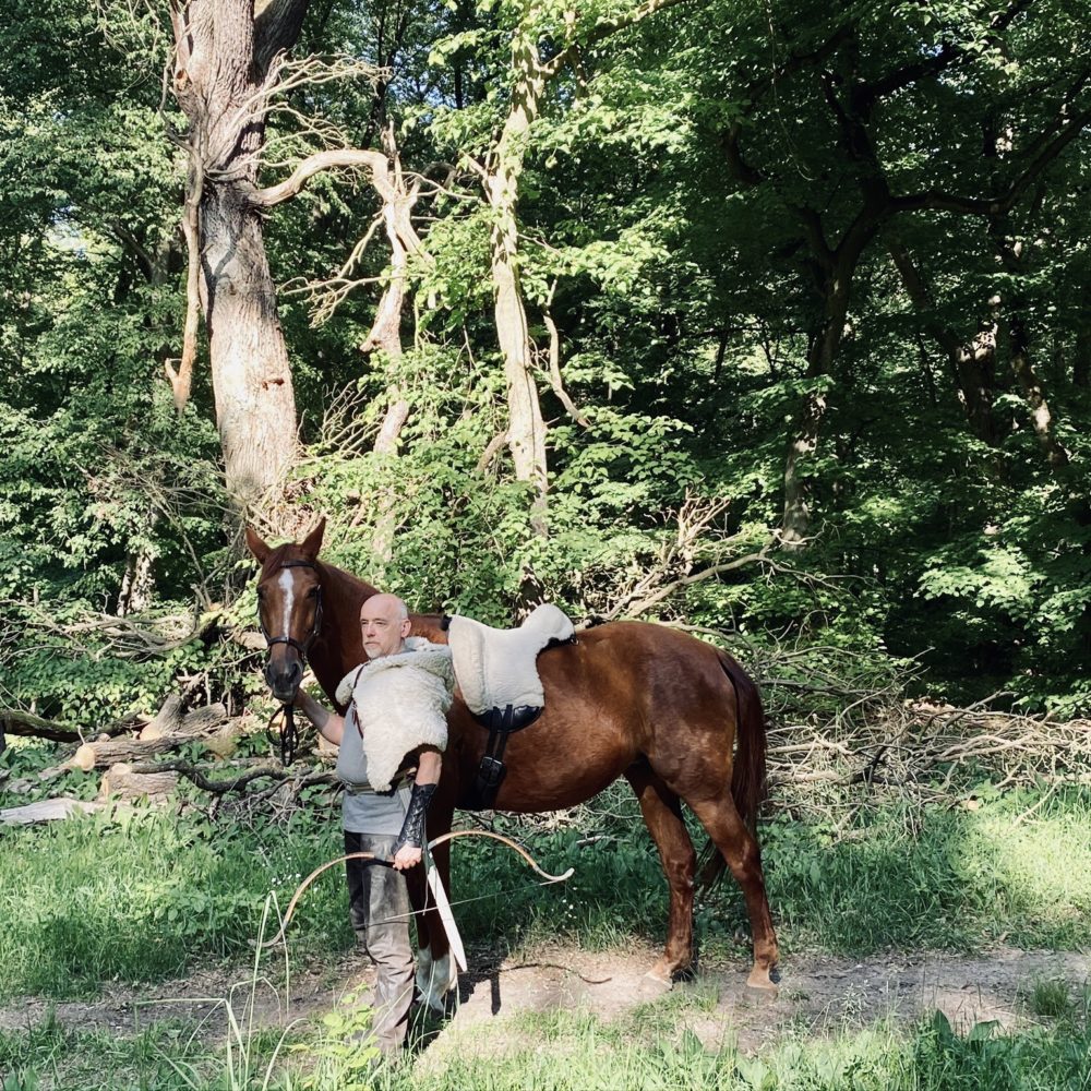Wikinger mit Pferd